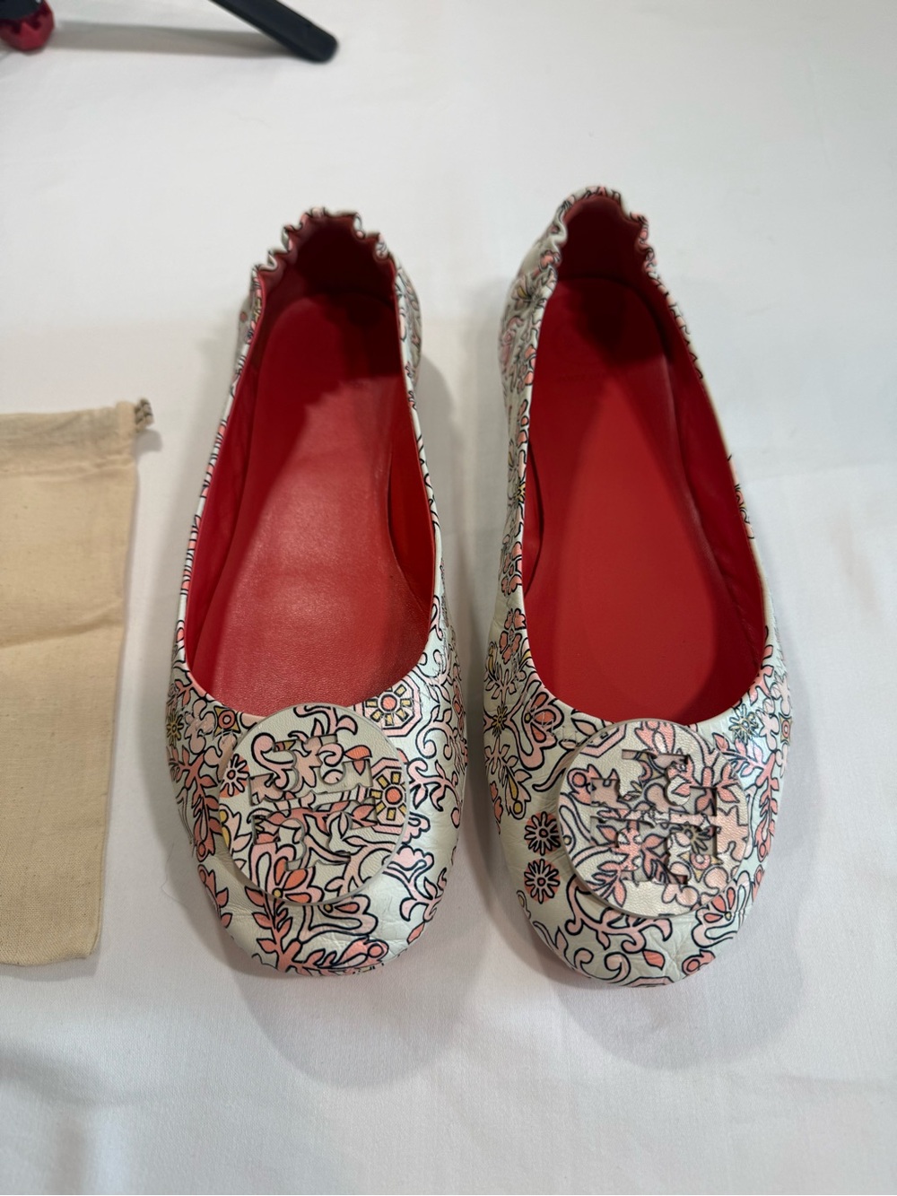 Tory Burch White Floral Ballet Flats with Red Interior